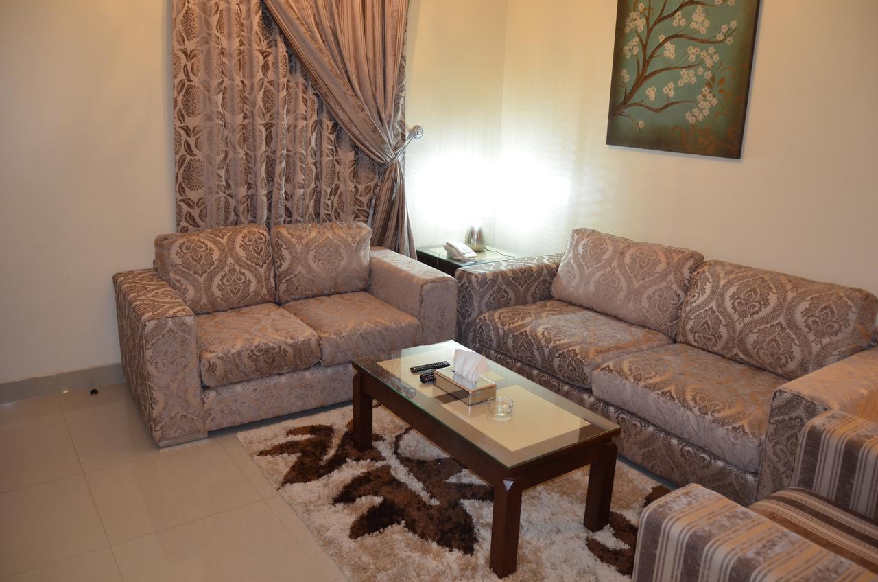 Diamond Suites Nadinah Bagian luar foto