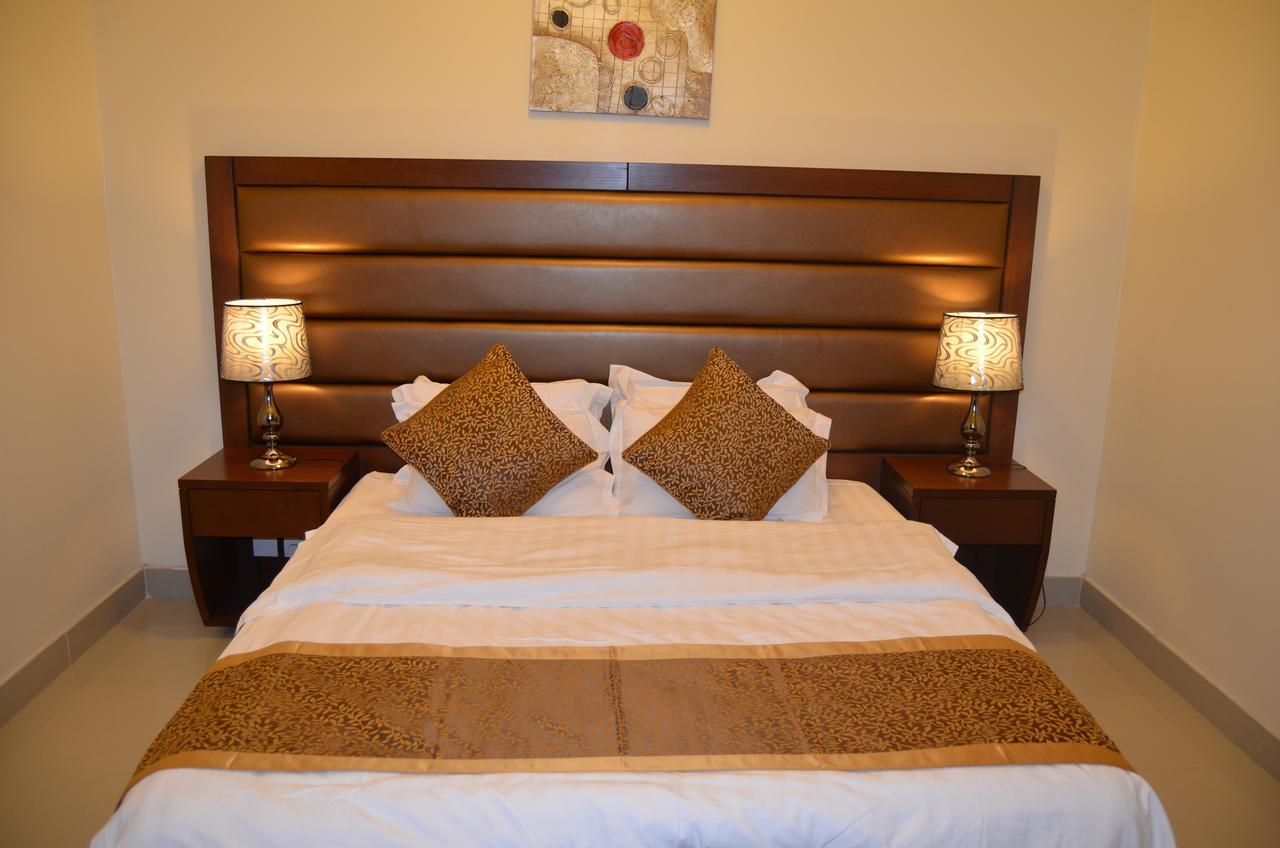 Diamond Suites Nadinah Bagian luar foto