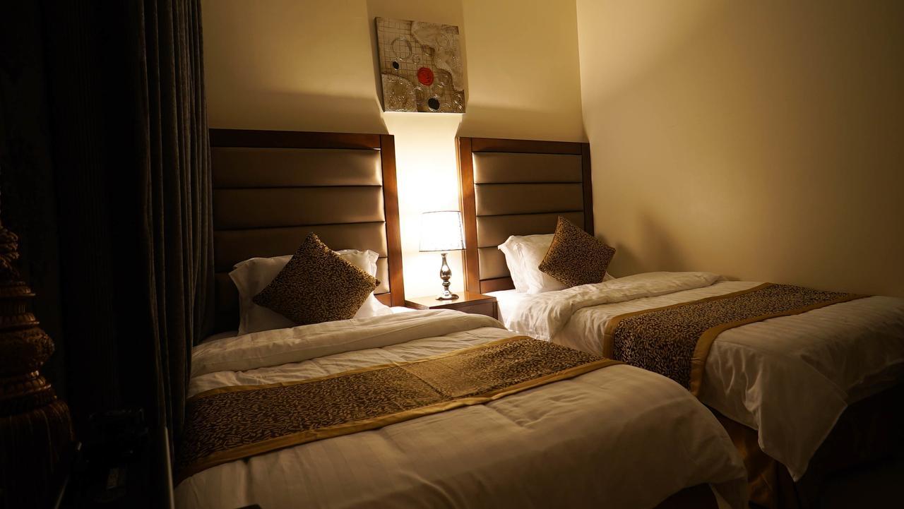 Diamond Suites Nadinah Bagian luar foto